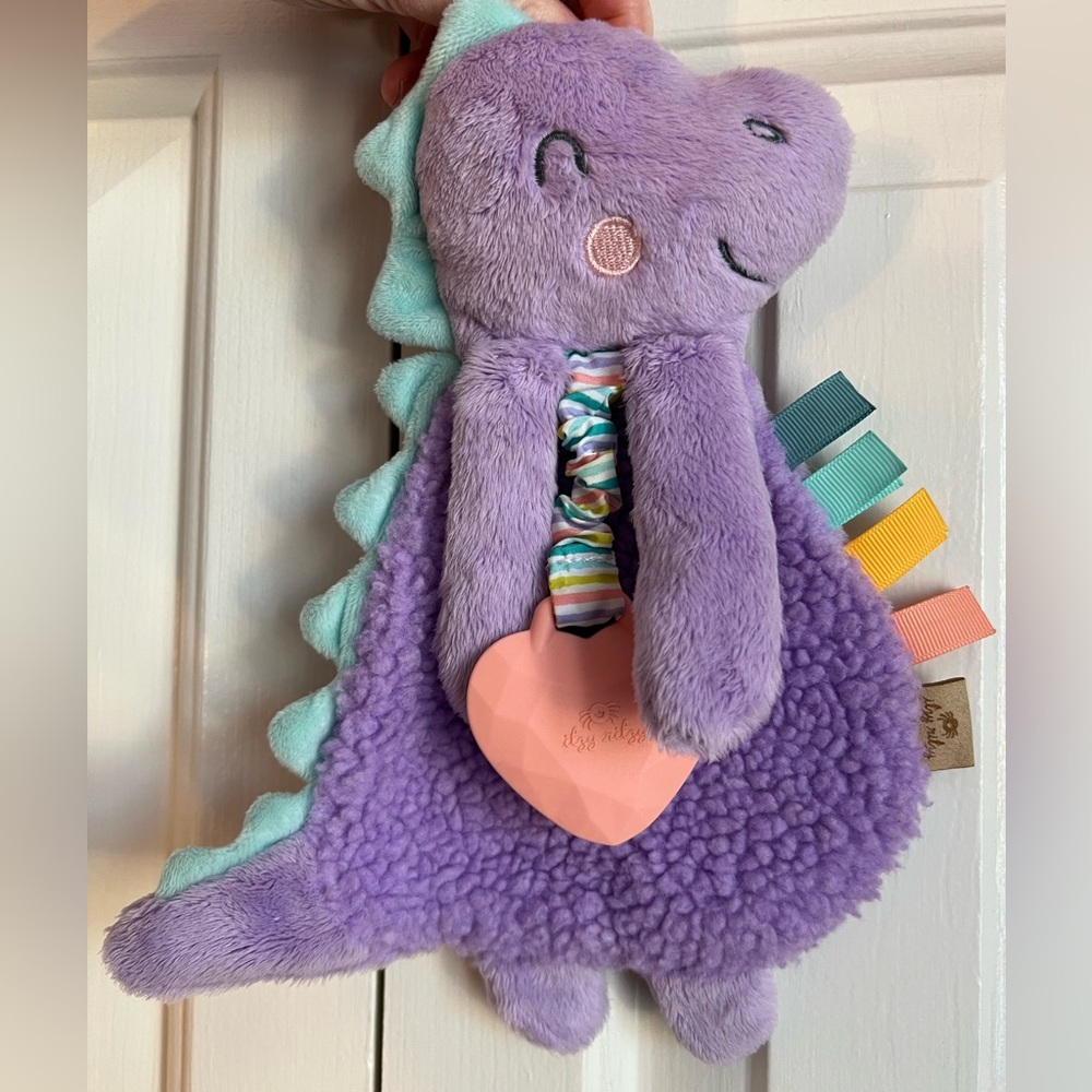 Itzy Ritzy Purple Dinosaur Lovey With Teether GUC